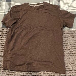 Men's Brown LuluLemon T-Shirt